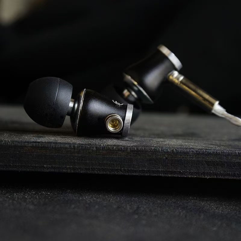 HiFi In-Ear Earbuds MMCX Inter - огляд і ціна Wired Earphone Mic